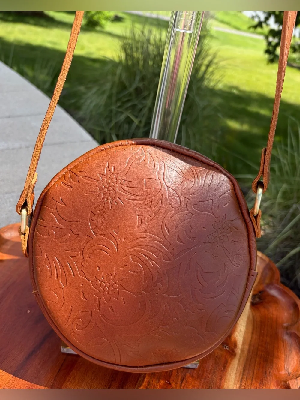 Portland Leather Meadow Embossed Small Circle Crossbody Like New
